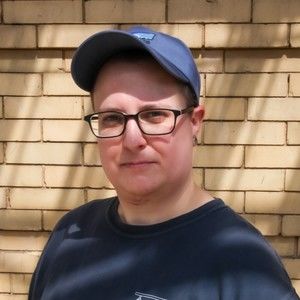 Meet your Posher, Loren